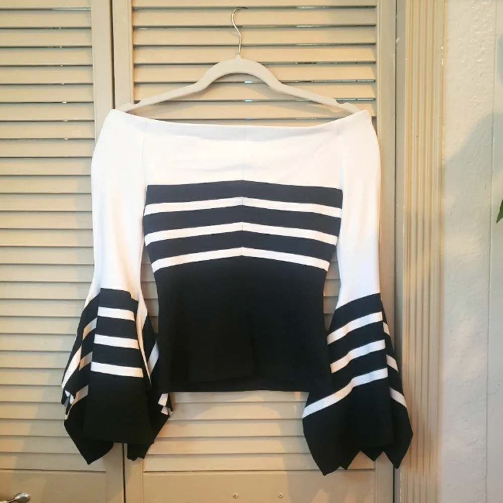 🌱 Rosetta Getty Off the Shoulder Crop Top Black White Stripe Sz 0/XS - Picture 6 of 9
